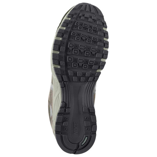 Nike P-6000